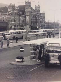 1960-NZH-hlem-station-dodenherdenking.jpg